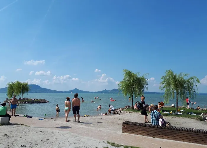 Medea A Vizparton Apartamento Fonyód